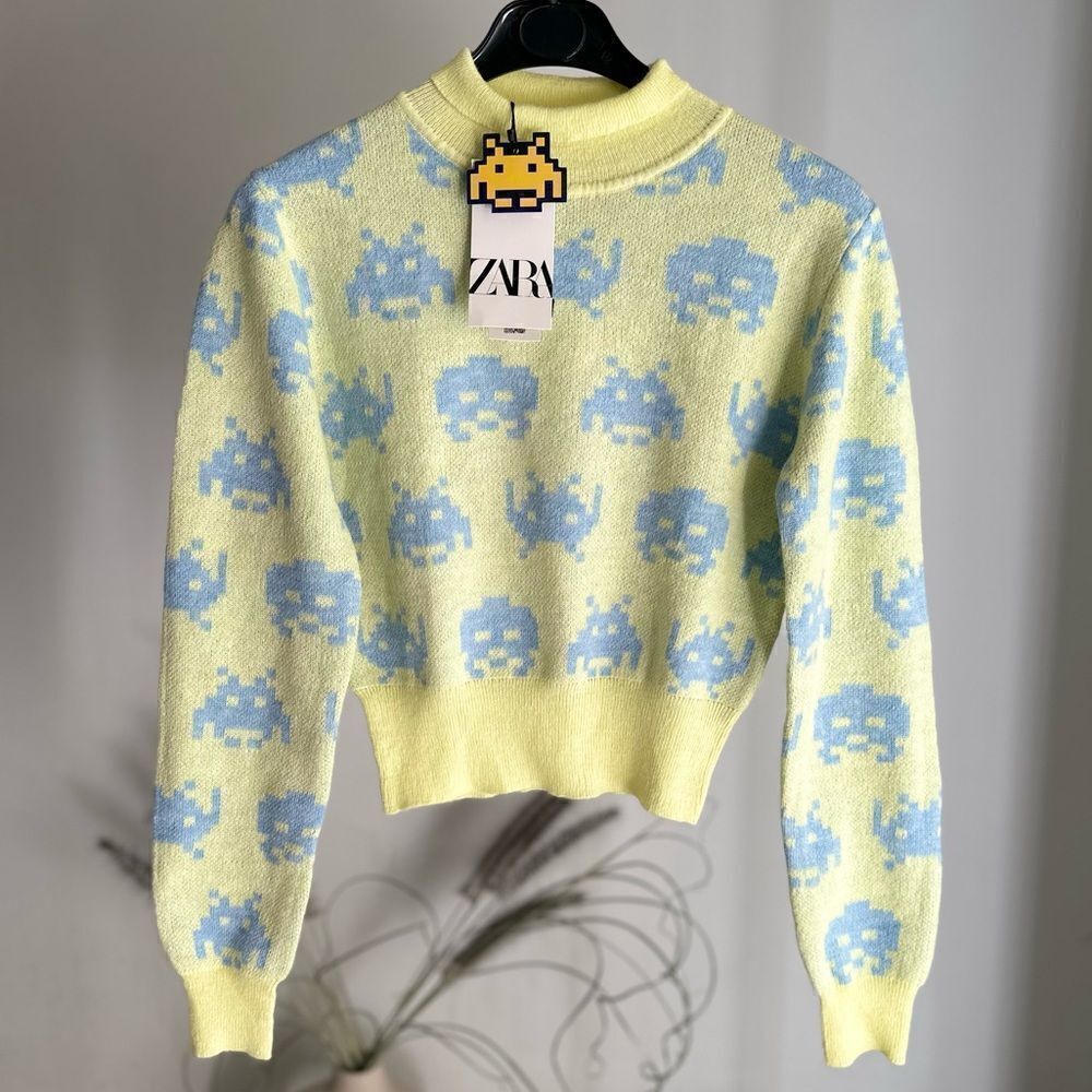 ZARA Jacquard Space Invaders ©Taito Sweater